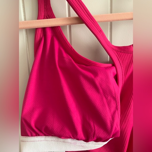 Racer back athletic top - Picture 5 of 6